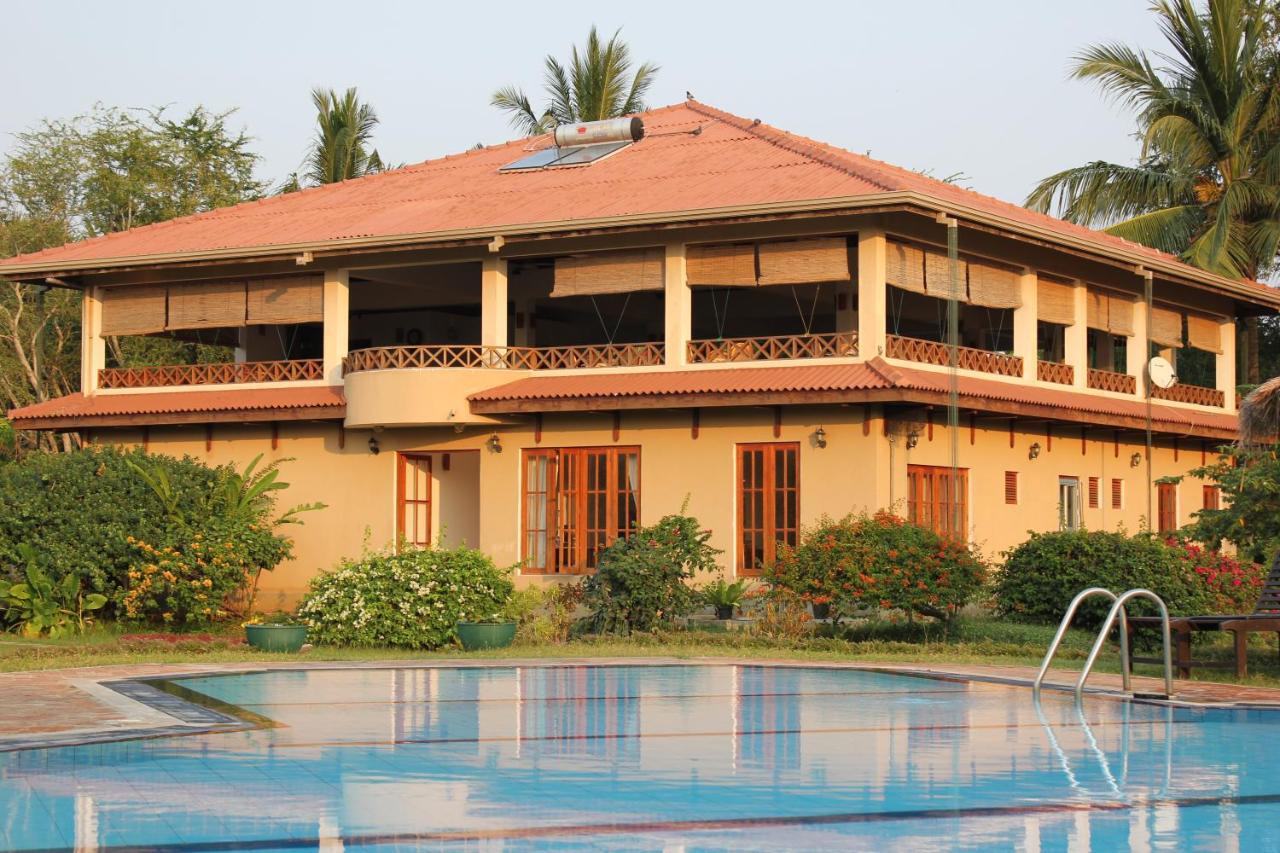 Hibiscus Garden Hotel تيساماهاراما المظهر الخارجي الصورة